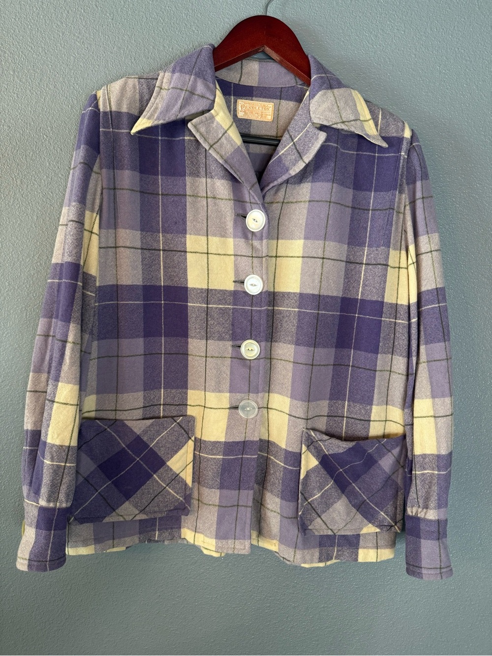 Vintage Pendleton 100% Virgin Wool Jacket USA Purple Patch Pocket Button Coat